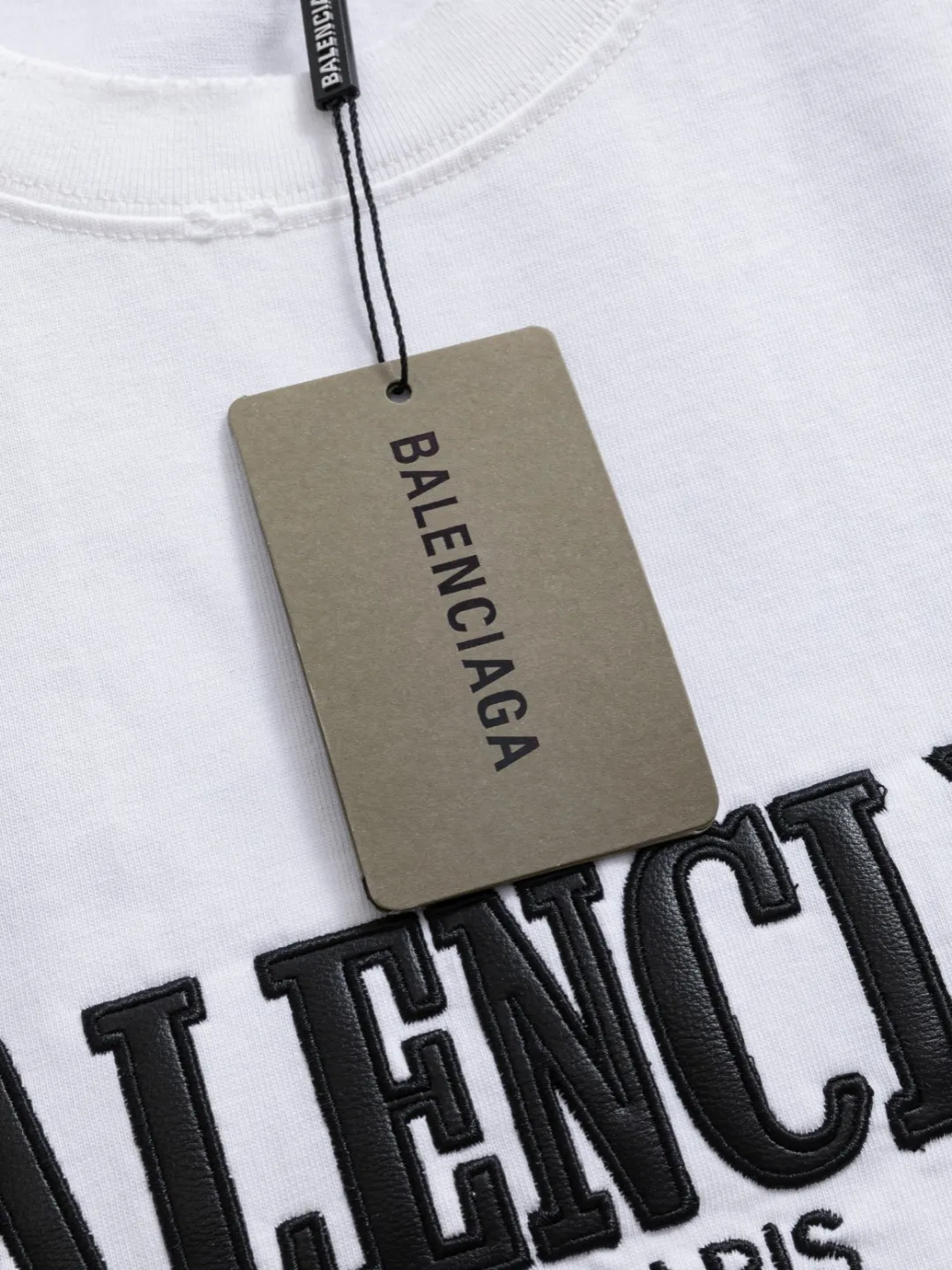 P100✨🔥 [BALENCIAGA] 2026FW short-sleeved T-shirt Premium 26s double yarn 300g fabric embroidery fraying process Color: Black White Red Size: S M L XL 2XL